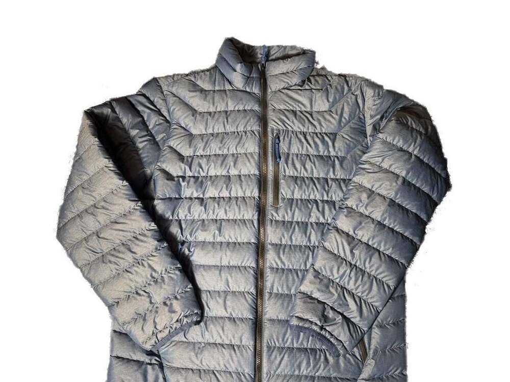 Alpine Design Men's Lightweight Quilted Puffer Jacket Blue Size Medium
H1016